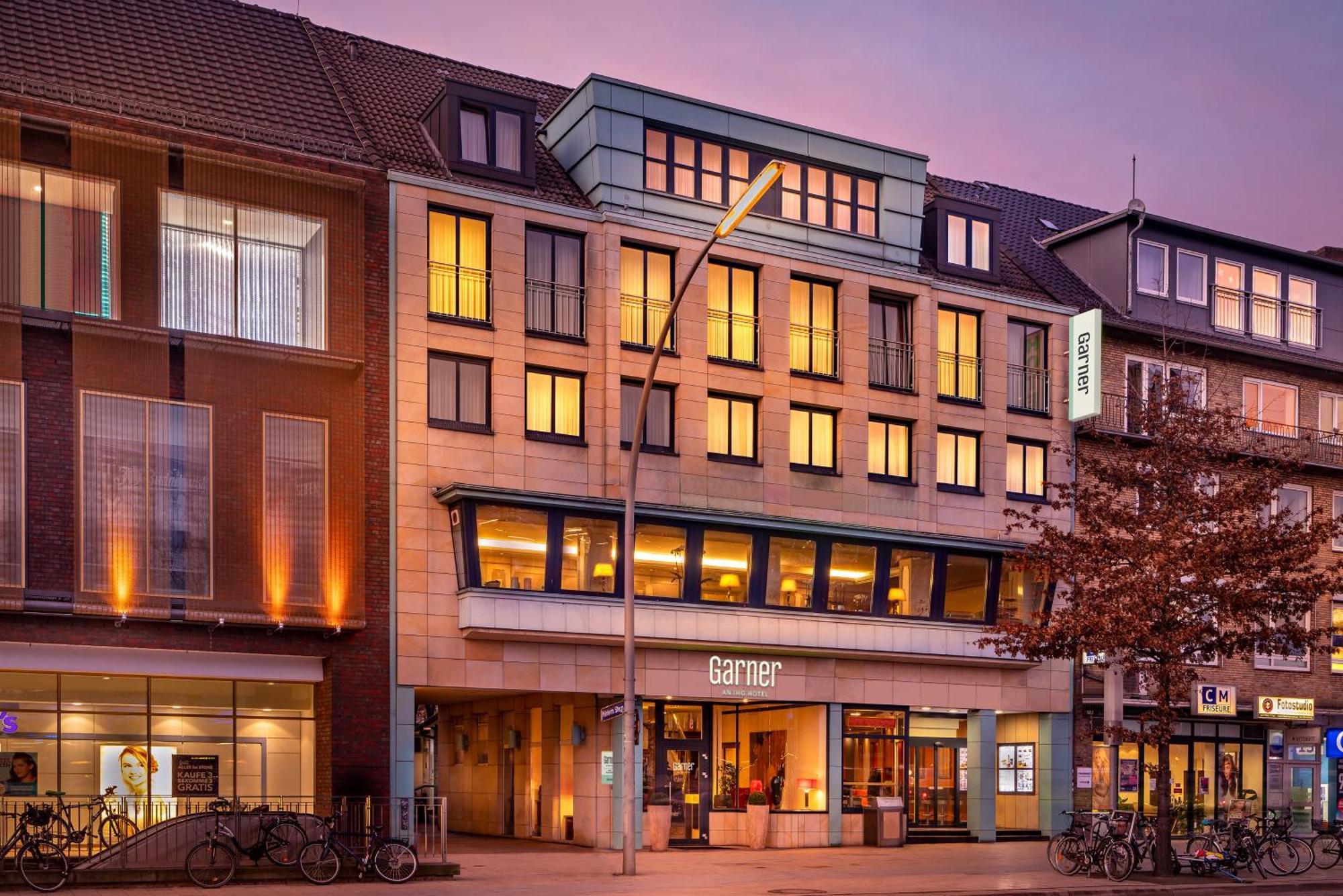 Garner Hotel Hamburg - Wandsbek Marktplatz Exterior foto